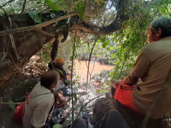 Encuentran cuerpo de un hombre en aguas del río Verde - Nacionales - ABC Color