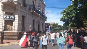 Multisectorial piden más recursos para viviendas sociales  - Nacionales - ABC Color