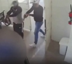 Sicarios asesinaron a un hombre en un hospital - Paraguay.com