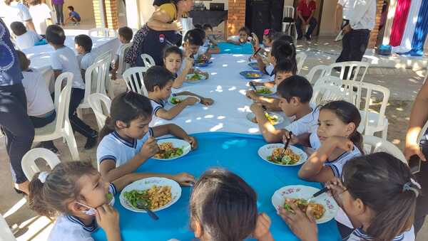 Arranca programa de Almuerzo Escolar en Concepción