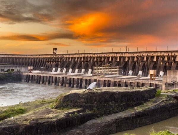 Itaipú Ñane Mba'e busca poner a la binacional como agenda central de los candidatos para 2023 · Radio Monumental 1080 AM