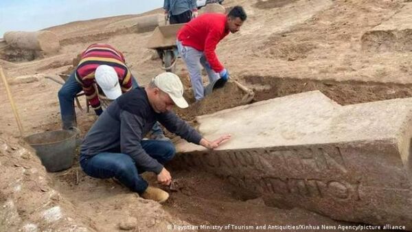 Descubren las ruinas de un antiguo templo para Zeus en el Sinaí egipcio