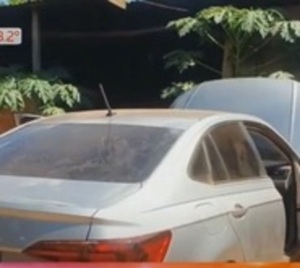 Hallan vehículo utilizado por atacantes de policías para huir  - Paraguay.com
