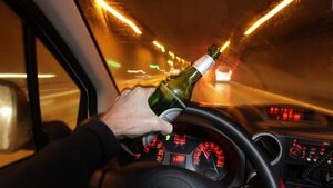 Tennessee: conductores ebrios pagarían pensión a niños si matan a sus padres