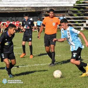 Sub 14 culminó la rueda con Libertad al mando - Fútbol - ABC Color
