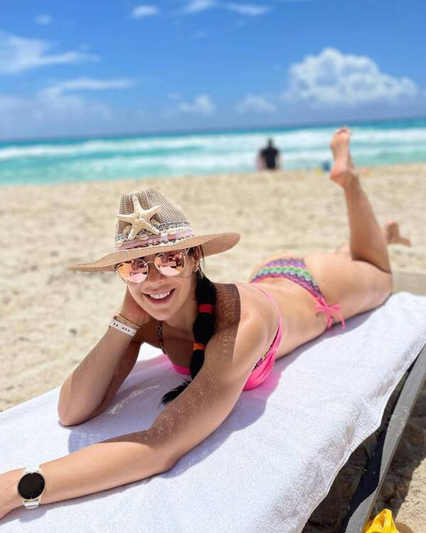 Crónica / ¡En Cancún! En pleno otoño, luciendo su cuerpazo de verano