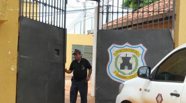 Preso huyó por unos minutos de la cárcel de Ciudad del Este y fue recapturado - Noticiero Paraguay