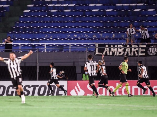 Libertad cumple de local y lidera su grupo en la Libertadores - .::Agencia IP::.