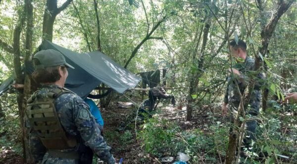 Atacan con explosivo a militares de la Fuerza de Tarea - Radio Imperio