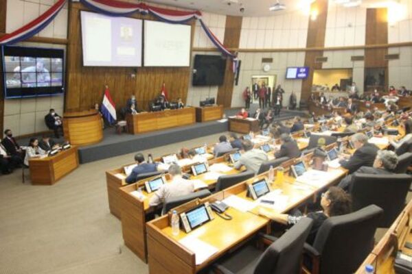 Diputados tratan hoy Ley Petropar. Camioneros están confiados en su aprobación - ADN Digital
