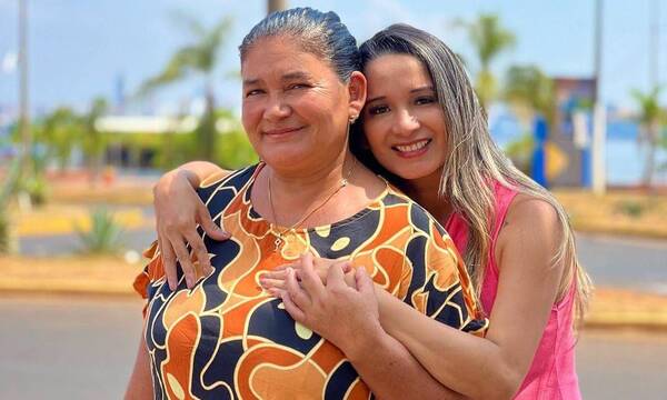 Crónica / Mariela le hizo volar a su mamá a Bolivia para el nacimiento de su nieta