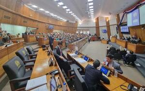 Aprueban proyecto que permite a Petropar comprar combustible sin intermediarios – Prensa 5