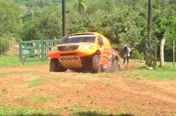 Zapag al frente en el Desafío Paraguarí - ABC Motor 360 - ABC Color