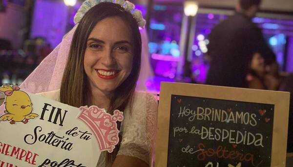 Crónica / Periodista ya despide su soltería para casarse con fiscal Pecci