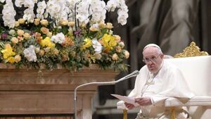 El Papa pide que se trate mejor a las suegras, pero que ellas no critiquen