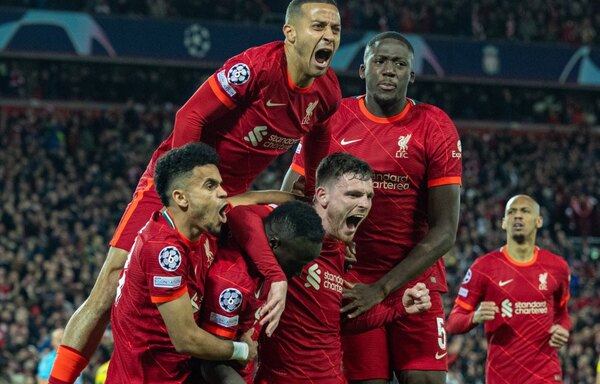 Liverpool derrota al Villarreal y pone un pie en la final de la Champions League