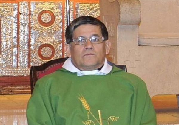 Anulan condena por acoso sexual contra el sacerdote Silvestre Olmedo - Noticiero Paraguay