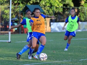 Movido miércoles para la Albirroja - APF