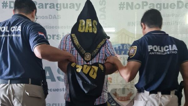 Detienen a presidente de cooperativa por presunta extorsión