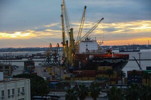 Demandan al Estado uruguayo por atentar contra la libre competencia en el puerto - MarketData