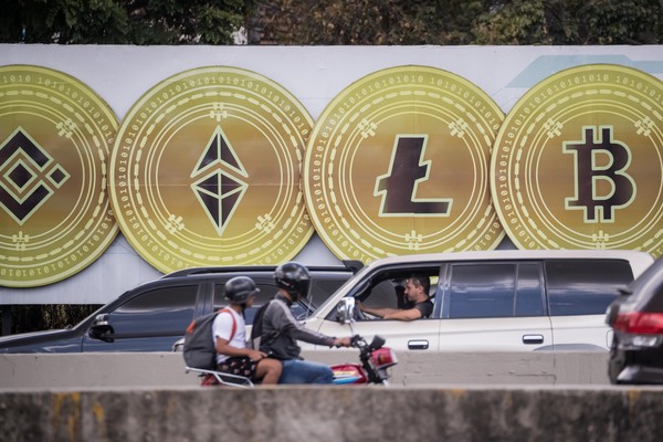 Cuba puede evitar sanciones de EE.UU. con las criptomonedas, según expertos - MarketData