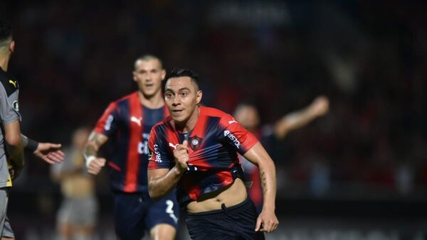 Cerro Porteño tumba a Peñarol y es sólido líder