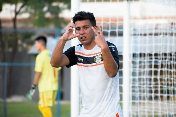 General Díaz sólido en la cima de la Primera B - Fútbol - ABC Color