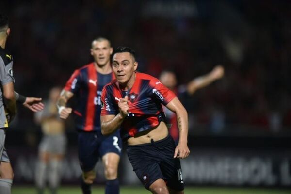 Cerro Porteño tumba a Peñarol y es sólido líder