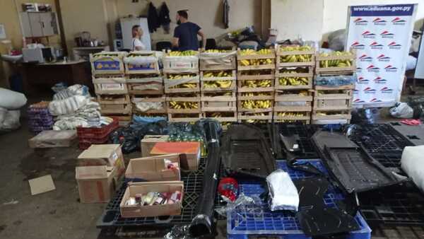 Decomisan contrabando por más de G. 200 millones en el Este - La Clave