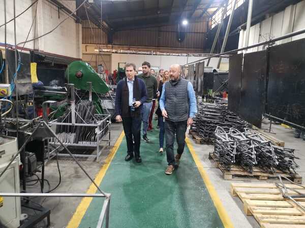 Ministro contacta con industrias de Córdoba y Mendoza para atraer inversionistas - .::Agencia IP::.