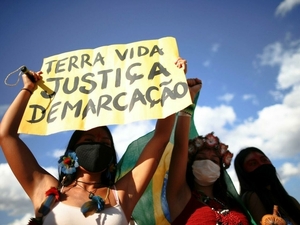 Las calles y los manifestantes - El Independiente