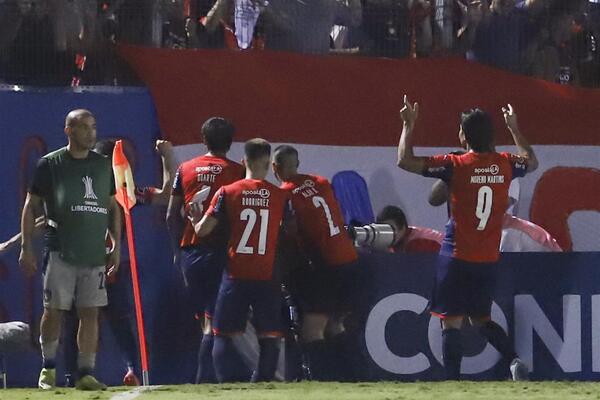 Cerro Porteño toma la cima del grupo G en Libertadores - El Independiente