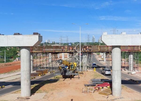 Puente Héroes del Chaco: prosiguen labores en varios frentes y obra registra 60% de avance - .::Agencia IP::.