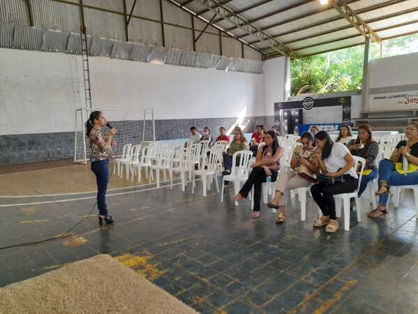 En jornada sindical, docentes reafirman compromiso en la educación
