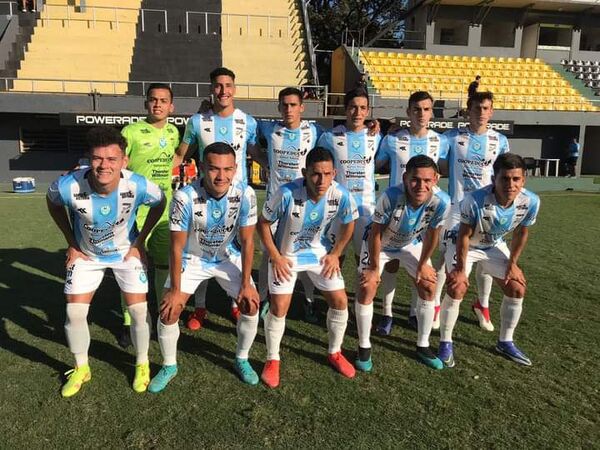 Reserva: Guaireña venció al puntero y se asoma junto a Cerro   - Fútbol - ABC Color