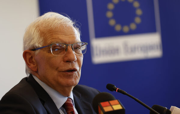 Borrell no descarta futuros embargos de la UE al gas y petróleo ruso - MarketData