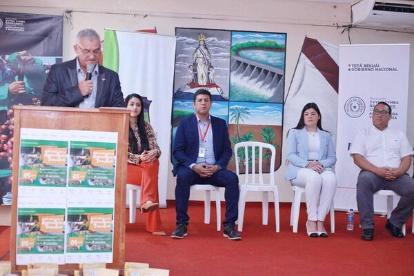 Durante lanzamiento de expoferia reclaman asistencia en Alto Paraná - ABC en el Este - ABC Color