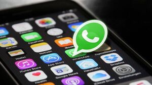 WhatsApp volvió a registrar una caída este jueves