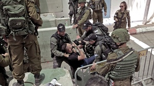 Más de 40 heridos en enfrentamientos en la Explanada de las Mezquitas de Jerusalén - .::Agencia IP::.