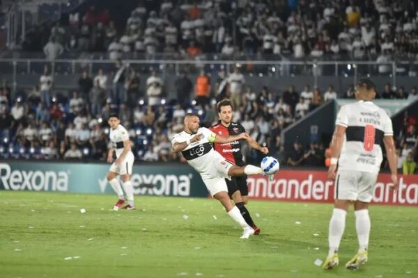 Olimpia empata con Colón y sigue sin ganar en el grupo G