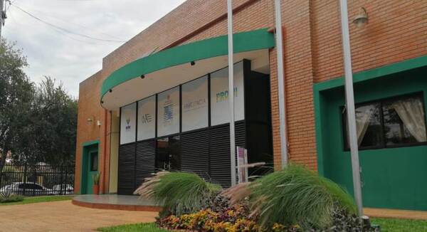 Instituciones que se postulan a los diversos programas de PROCIENCIA II deben completar el formulario de datos