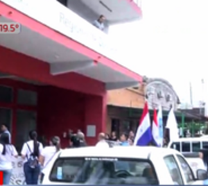 Docentes exigen justicia para Isamar y paz para el norte - Paraguay.com