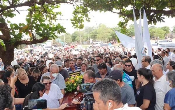 Dolorosa marcha por asesinato de la maestra Isamar en Concepción – Prensa 5