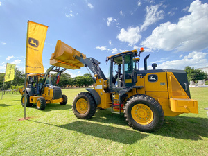 Kurosu & Cía realizó demostración de maquinarias John Deere en Piribebuy