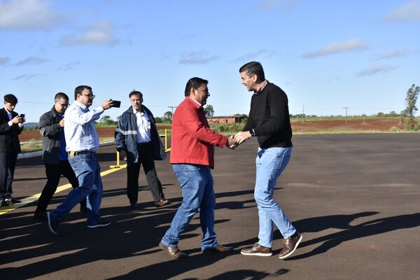 POLÍTICA: CHRISTIAN BRUNAGA HABLA DE VISITA DE LÍDERES DE HC