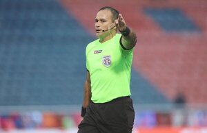 Crónica / Juliadoza sigue desaparecido: Árbitros para la fecha 13 del Apertura