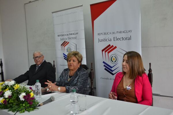 El cronograma electoral se debe cumplir estrictamente, dice ministra Wapenka - Nacionales - ABC Color
