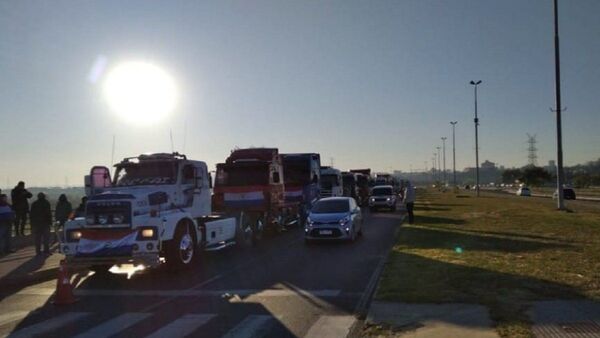 Fiscalía acusa y pide juicio oral para camioneros por perturbación a la paz pública