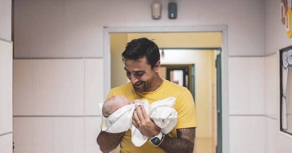 La Nación / Juan Manuel Salgueiro y Tiffany Fiedler celebran el nacimiento de Mateo