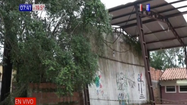 Niños en Itauguá no dan clases hace una semana tras el fuerte temporal | Noticias Paraguay